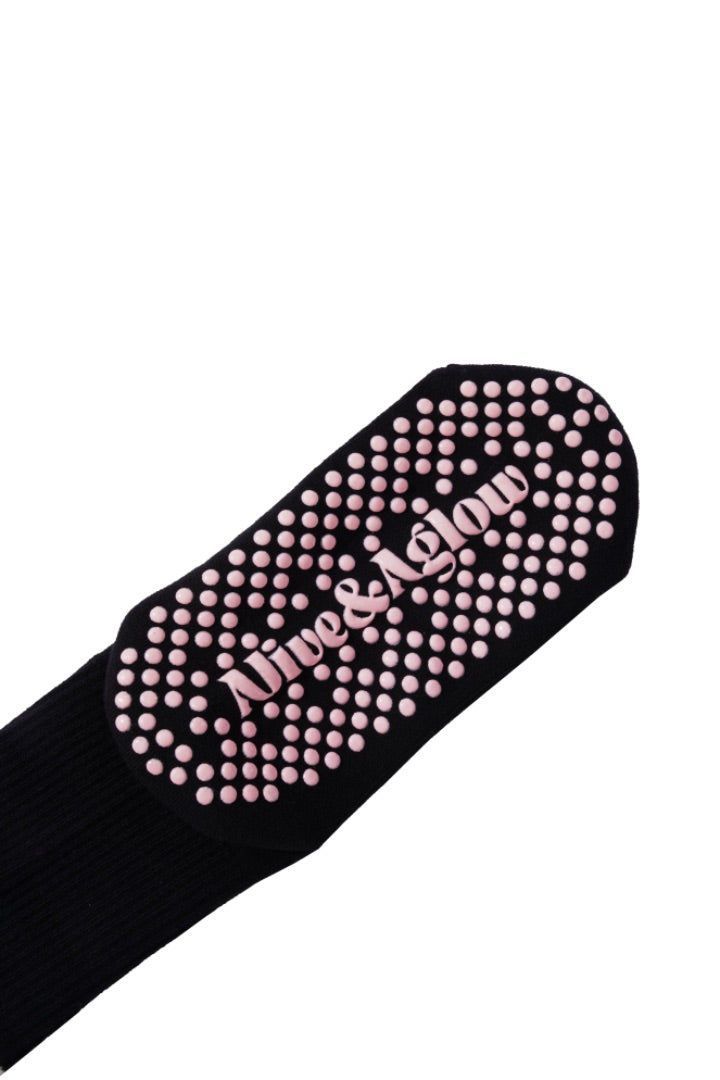 Lower Calf Non Slip Grip Socks - Classic Black Pink